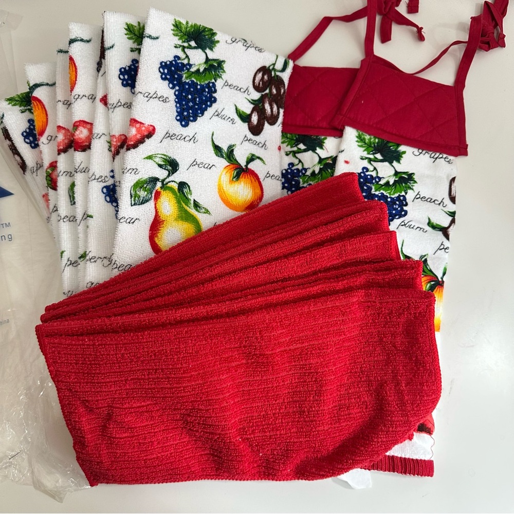 Smart Home 17 Piece Fruit Pattern Kitchen Towel Set
